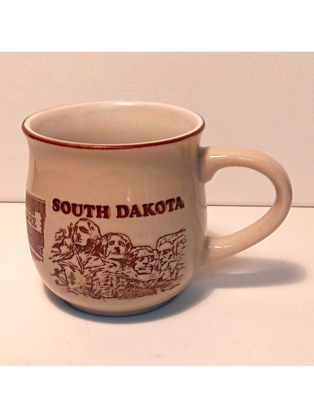 Vintage South Dakota Mount Rushmore Souvenir Coffee Mug Brown Cream Ceramic